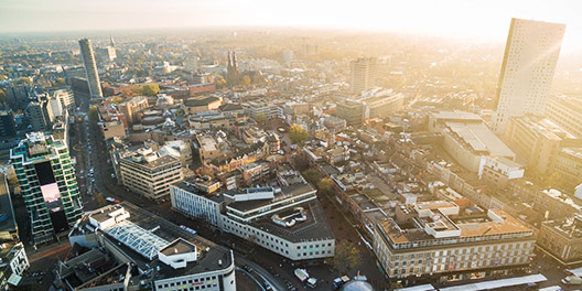 RENT AND TRAVEL – Mieten Sie Ihr Fahrzeug in Asten in den Niederlanden